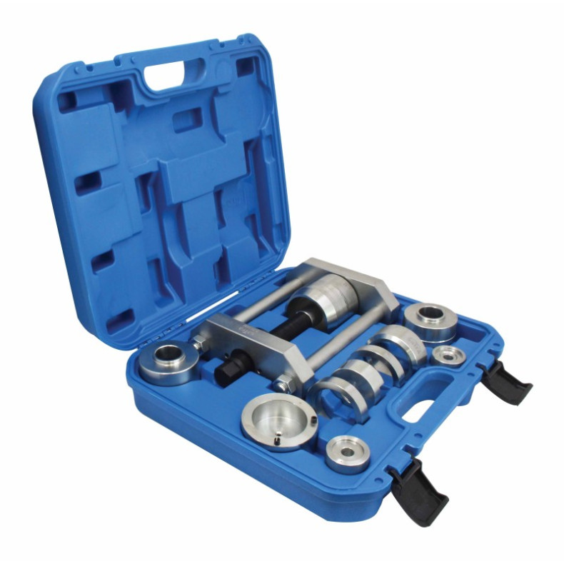 Комплект за шарнири и втулки на VW, Mercedes, Renault Комплект за шарнири и втулки на VW, Mercedes, Renault