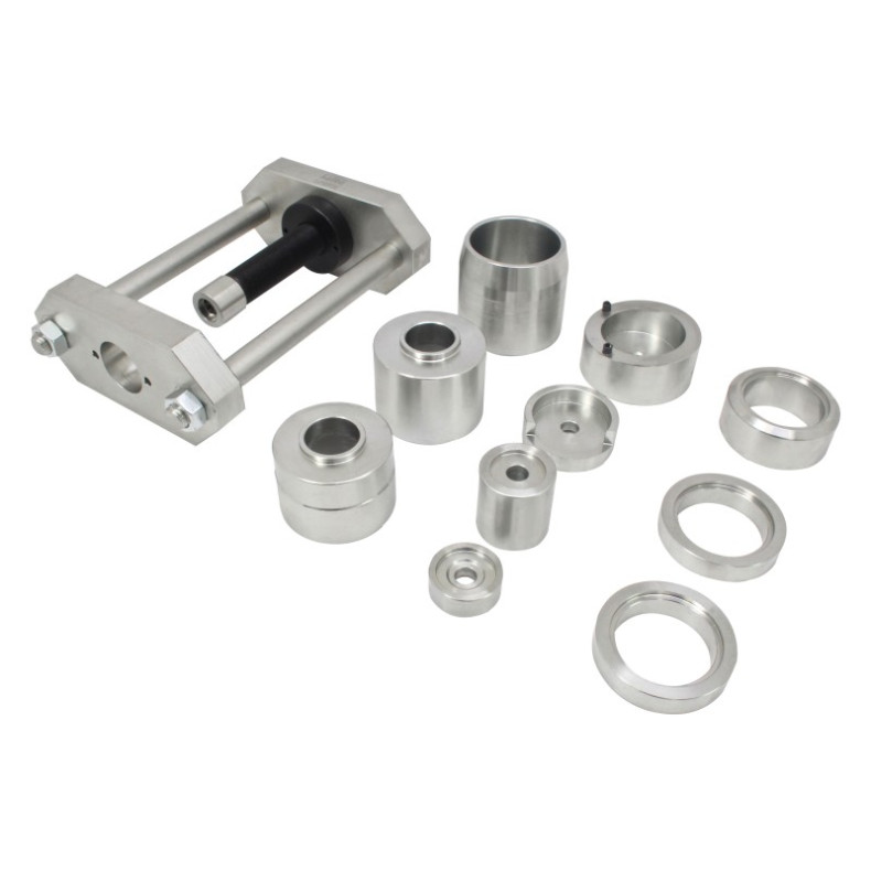 Комплект за шарнири и втулки на VW, Mercedes, Renault Комплект за шарнири и втулки на VW, Mercedes, Renault